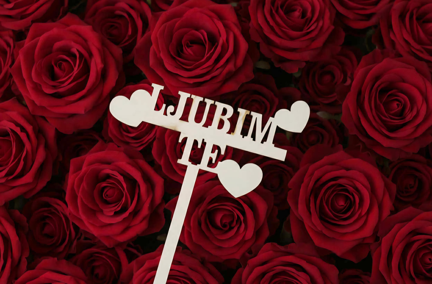 🌸 Izberi ljubezen v lesu! 🌸